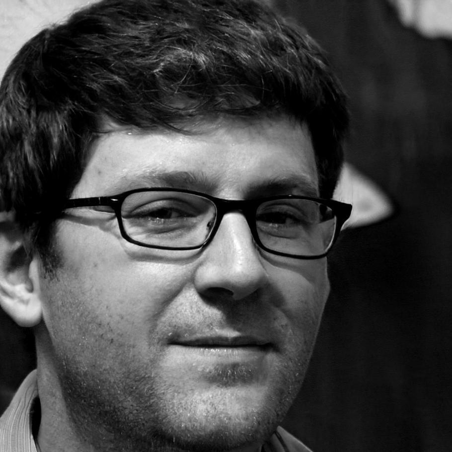 Director de Estrategias Financieras de zeltoracrew